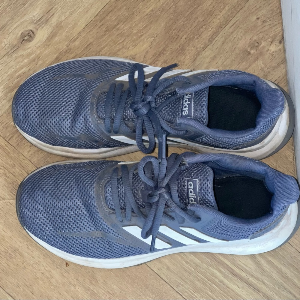 ADIDAS Blue And White Swift Run X Sneakers, Size 5.5